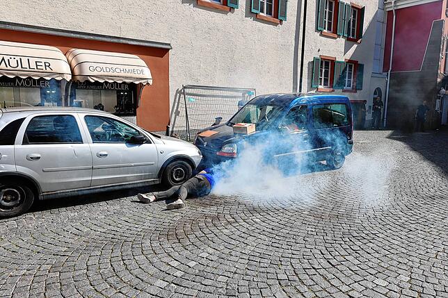 Bild 21: Die Feuerwehr Villingen demonstriert ihr Können bei der Hauptprobe