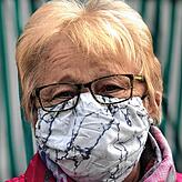 Elvira Koch, Pfullendorf: „Mein Mann und ich gehen mittlerweile nur noch ein Mal in der Woche zum Einkaufen.“
