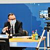 Erik Pauly (von links), Oberbürgermeister von Donaueschingen, Jürgen Roth, Oberbürgermeister von Villingen-Schwenningen, Landrat Sven ...