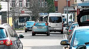 Über Möglichkeiten einer verkehrsberuhigten Innenstadt diskutiert der Gemeinderat. Foto: Jürgen Liebau