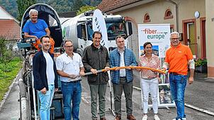 Beim Pressetermin am Donnerstag in Stadenhausen stellten (von links) Moritz Lutz (Projektleiter von Stiegeler), Klaus Weniger ...