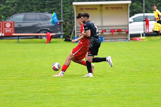 Bild 25: U19 des SC Freiburg gewinnt Test in Eggingen gegen den SV Schaffhausen mit 4:1 – wir haben Fotos!