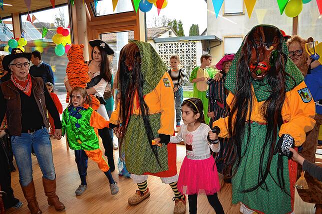 Bild 25: Bilder vom schmotzigen Dunschtig in Hepbach und Leimbach