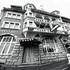 So sah die Adler Post 1982 aus. Hotel und Gasthof waren geschlossen. Nur die Schriftzüge am Gebäude und auf den Schildern wiesen noch ...