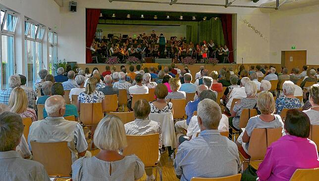 Der MV Kreenheinstetten spielte am Sonntag vor vollen Rängen.