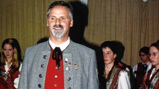 Gerhard Schmid, unter anderem langjähriger Dirigent des Musikvereins Rast, ist gestorben.