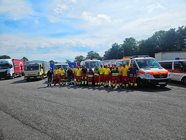 Die Einsatzkräfte des Wasserrettungszugs 5 des Landes Baden-Württemberg.