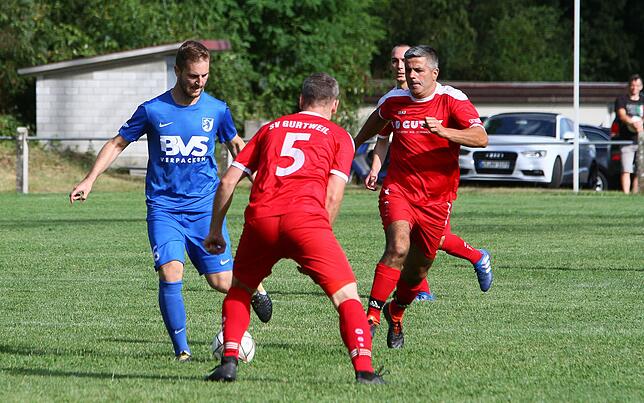 Bild 21: FC Erzingen wird Favoritenrolle beim SV Gurtweil gerecht &ndash; und wir haben Bilder!