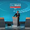 Winfried Kretschmann und Susanne Eisenmann vor dem TV-Duell im Wahlstudio mit Moderator Fritz Frey. Das TV-Duell hat ein Nachspiel um ...