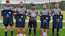 FC Hochrhein, Neuzugänge 2021 (von links) Julian Widlund (eigene Jugend), Luca Magerl (FC Geisslingen), Trainer Philip Brandl, Justin ...