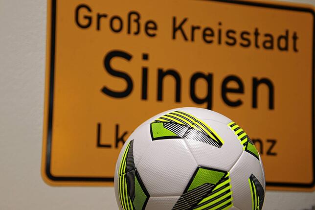Bild 2: Eine Stadt, 15 Vereine, eine Leidenschaft &ndash; so groß ist der Fußball in Singen