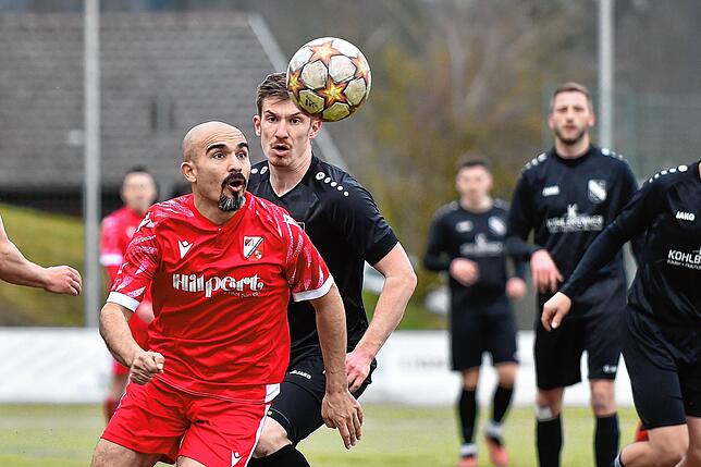 Bild 9: Die SG Weilheim-Gurtweil spielt 2:2 gegen den FC Bergalingen &ndash; und wir haben Bilder!