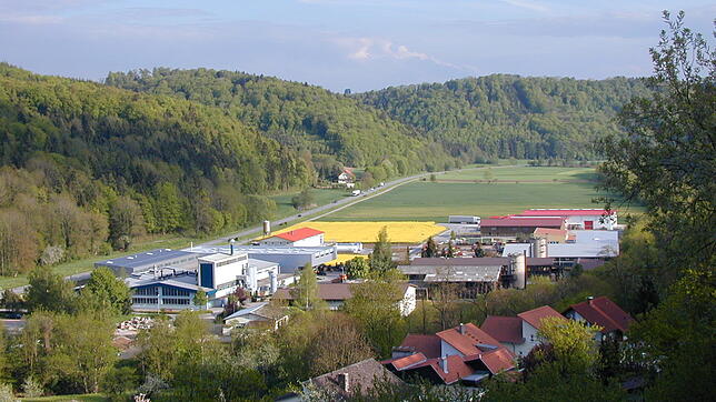 Blick auf das Gewerbegebiet Sulzfeld am westlichen Eingangsbereich von Stühlingen, wo eine Investorin unter anderem ein Motel für ...