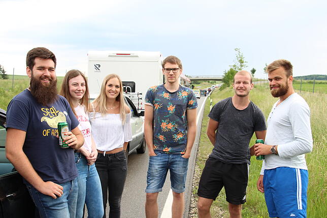 Bild 3: Von Stau bis Platzregen: Der erste Tag auf dem Southside-Festival in Bildern und Videos