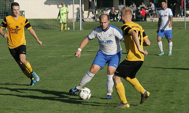 Bild 5: FC Geißlingen gewinnt gegen den VfR Horheim-Schwerzen mit 4:0 &ndash; wir haben die Bilder!