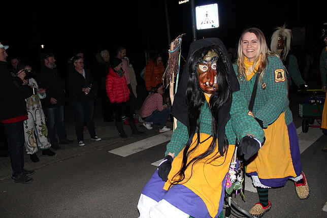 Bild 29: Bilder vom Nachtumzug zum 44. Jubiläum der Narrenzunft Hochemmingen