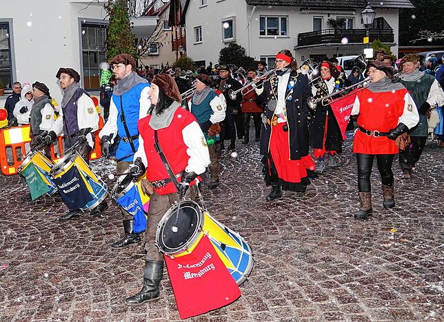 Bild 7: 111 Jahre Narrenzunft Eule in Hagnau (Teil 2)