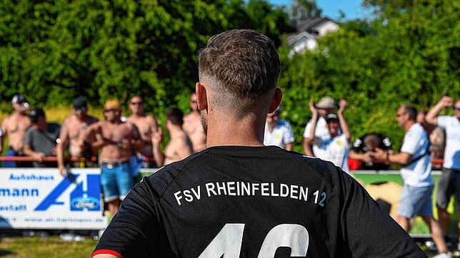 Schlag in den Nacken: Der FSV Rheinfelden liegt nach der 0:2-Niederlage trotz einer ordentlichen Leistung beim FV RW Elchesheim in der ...