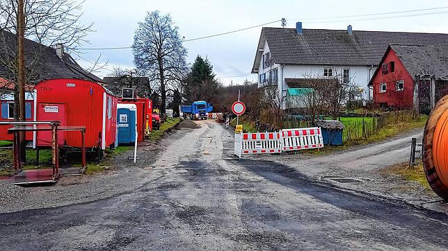 Die Ortsdurchfahrt von Reute wird zurzeit saniert. Ab dem 11. März ist der auf diesem Archivbild vom 25. Januar zu sehende Abschnitt ...