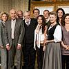 Die Fallers im Familienfoto von links: Sophie (Janina Flieger), Albert (Alessio Hirschkorn), Bea (Christiane Brammer), Franz (Edgar-M. ...