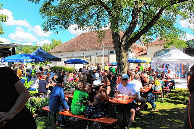 Bild 1: Bilder vom Häfler Seefest Samstagabend und Sonntag