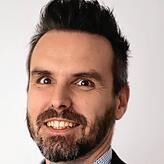 Rechtsanwalt in einer Konstanzer Kanzlei und gleichzeitig 2. Vorsitzender der Crescere-Stiftung-Bodensee: Stephan Tögel