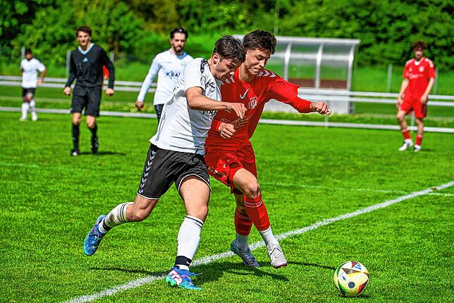 Bild 26: FV Lörrach-Brombach II besiegt den FV Tumringen im Derby mit 4:0 – und wir haben Fotos!