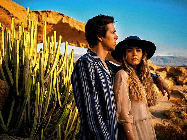 Das Duo Cari Cari ist mit Indie-Pop-Rock international erfolgreich.