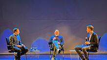 EWS-Nachhaltigkeitsmanager Christian Krause, „Culture4Climate“-Koordinator Ralf Weiß und Gloria-Intendant Jochen Frank Schmidt (von ...