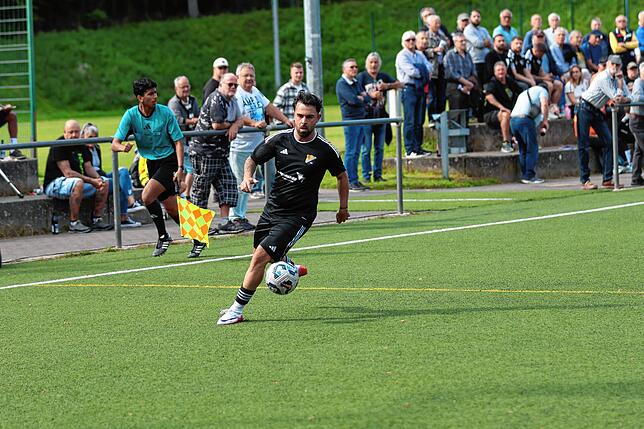 Bild 8: SV 08 Laufenburg spielt 2:2 gegen den SV Bühlertal – und wir haben Fotos!