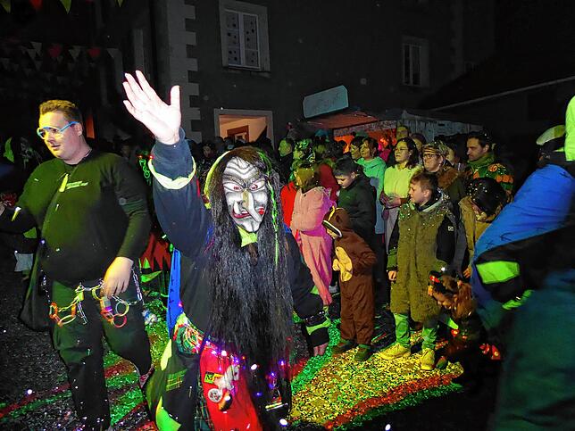 Bild 15: So schaurig-schön waren Nachtumzug und Häxefüür in Laufenburg