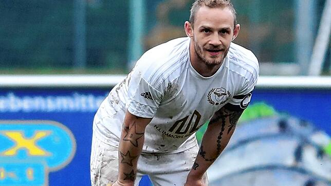 Ein Mann, neun Tore in einem Spiel: Kevin Peckruhn!