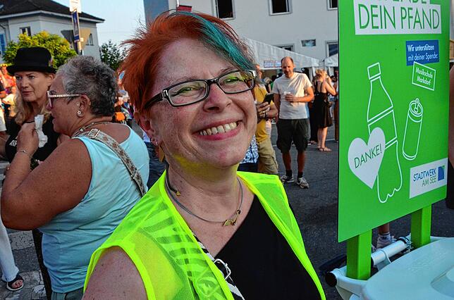 Bild 18: Feiern, Spaß und Laune beim dritten Konzertabend des Markdorf Open-Air 2025