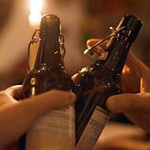 Brauerei: Den meisten Absatz macht eine Brauerei mit ihrem Bier oft in Kneipen oder Bars. Ist beides geschlossen, fehlen die Konsumenten ...