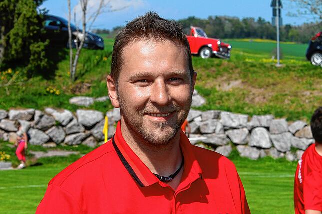 Trainer Werner Gottschling (VfR Bad Bellingen): „Ich hatte acht schöne und erfolgreiche Jahre hier und erhoffe mir einen guten ...