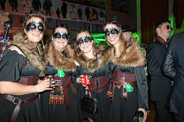 Bild 23: Löffinger Hexenball 2025 begeistert zahlreiche Narren