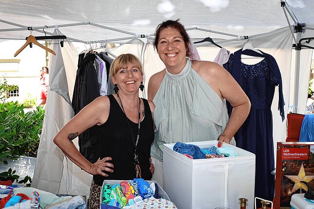 Bild 12: Der Flohmarkt geht in den Endspurt: Konstanz und Kreuzlingen sind voll mit begeisterten Besuchern