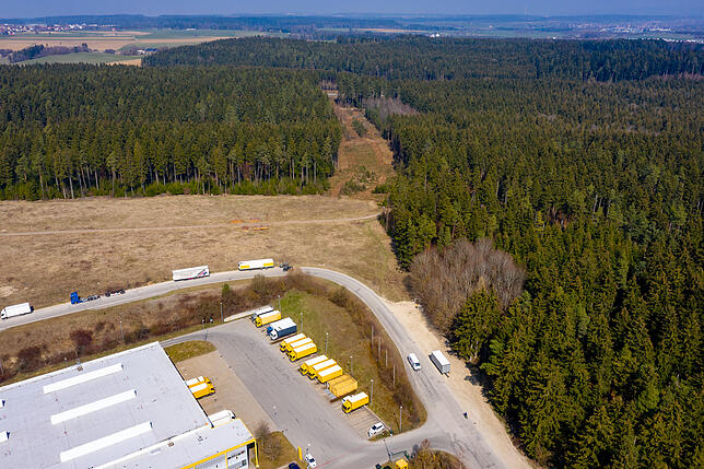 Der Wald ist schon gerodet für den Anschluss des Industriegebietes Ost in Schwenningen an die B523. Bild: Götz
