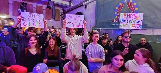 Bild 5: Bilder vom Schüler-Bandcontest in der Lauffenmühle
