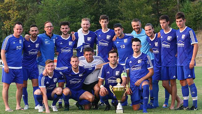 Da ist das Ding – schon wieder! Der SV BW Murg fegte im Finale um den Hotzenwaldcup beim FC Schachen den Bezirksligisten mit 5:0 vom ...