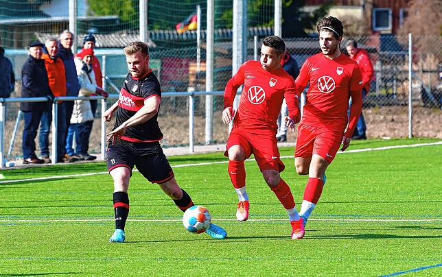 Bild 23: FC Tiengen 08 dreht die Partie zum 2:1-Sieg gegen den FC RW Weilheim &ndash; und wir haben Bilder!