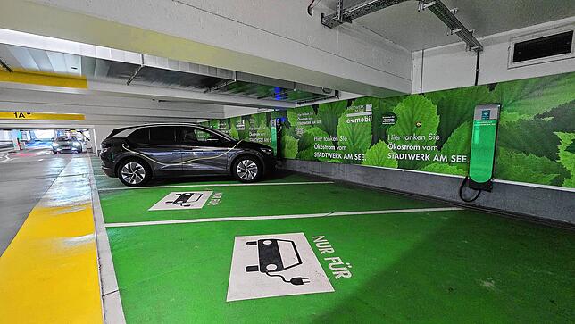 Das Parkhaus Am See ist technisch auf neuem Stand. Auch E-Autos können dort geladen werden.
