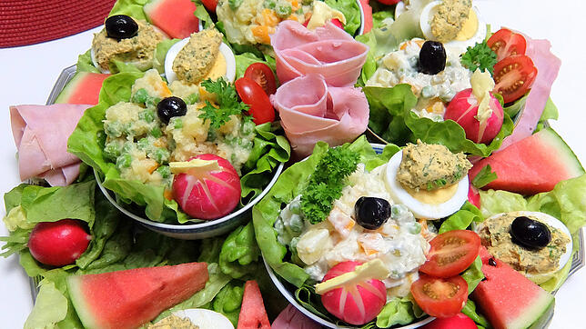 Bild : Sommer-Rezept: Leichte Kost für heiße Tage