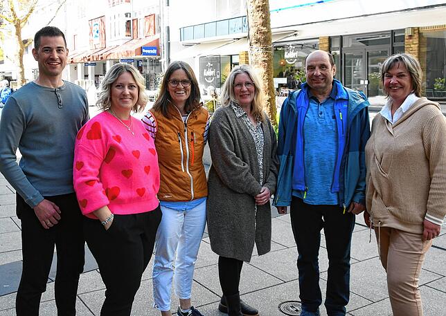 Vertreter der Bürgerinitiative, die sich gegen das geplante Neubaugebiet Bettenäcker im Singener Ortsteil Schlatt unter Krähen wehrt ...