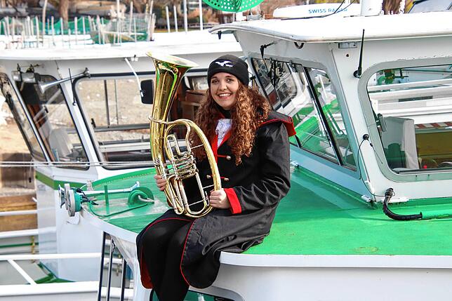 Tanja Held spielt Tenorhorn bei den Guggevamps, sie ist auch in der Überlinger Stadtkapelle aktiv.