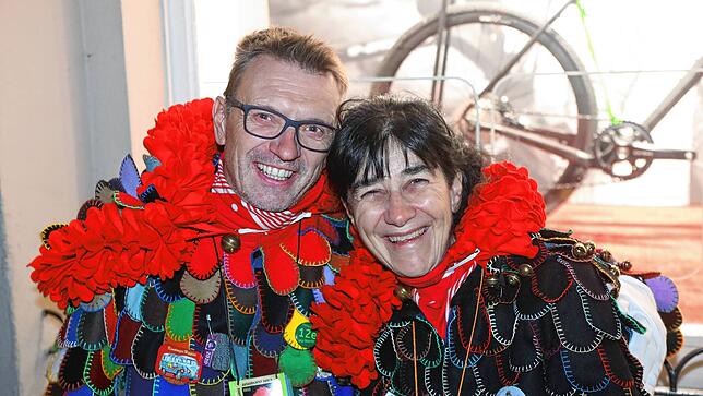 Bild 28: Ho Narro! In den Konstanzer Gassen wird immer noch Fasnacht gefeiert