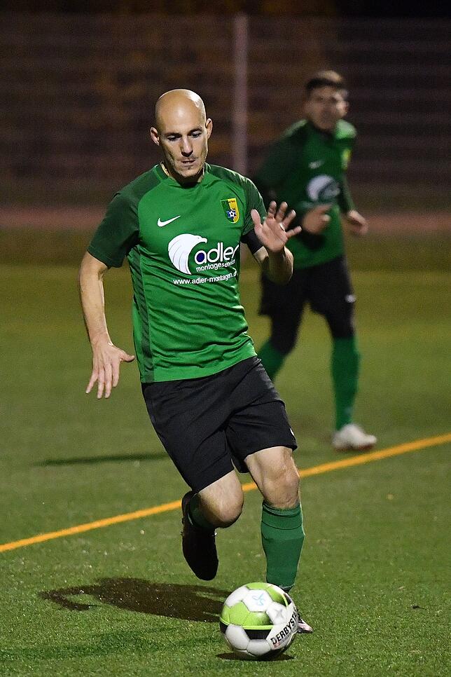 Bild 10: SV Herten besiegt den FC Schönau mit 4:1 &ndash; und wir haben Bilder!