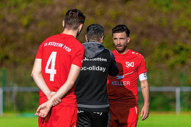 Bild 21: TuS Efringen-Kirchen besiegt den SV Jestetten mit 2:1 &ndash; und wir haben Bilder!