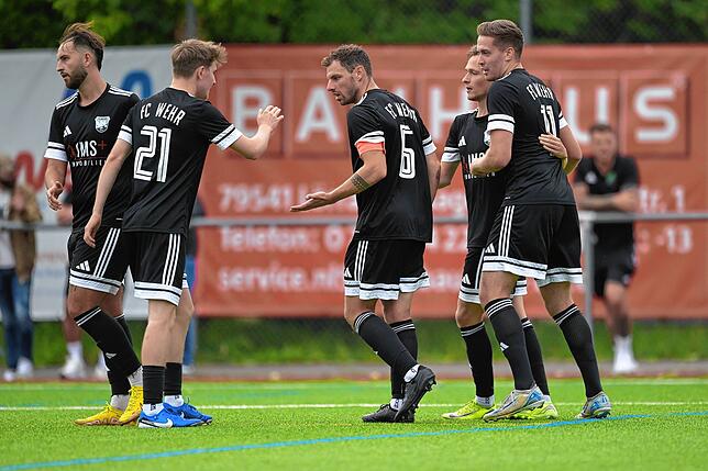 Bild 12: TuS Stetten gewinnt 3:1 gegen den FC Wehr – und wir haben Fotos!