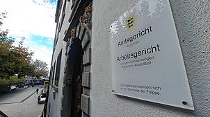 Das Amtsgericht Radolfzell: Hier wurde jüngst ein Fall verhandelt, in dem dem Angeklagten eine schwere Körperverletzung und ...